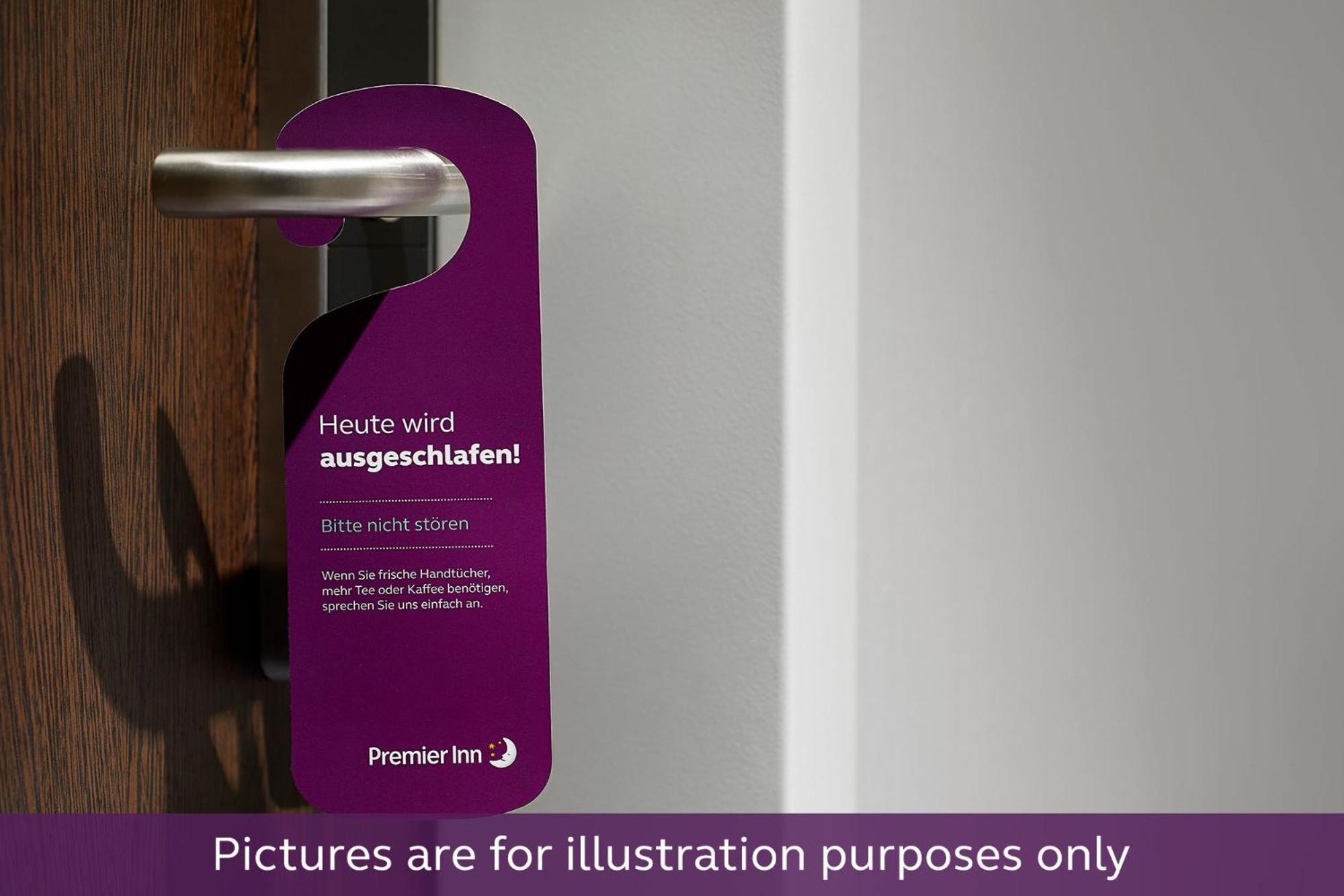 Premier Inn Luebeck City Stadtgraben Εξωτερικό φωτογραφία